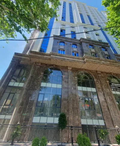 2-комн. квартира, 10 этаж, 105м², И. Сомони — миниатюра 1