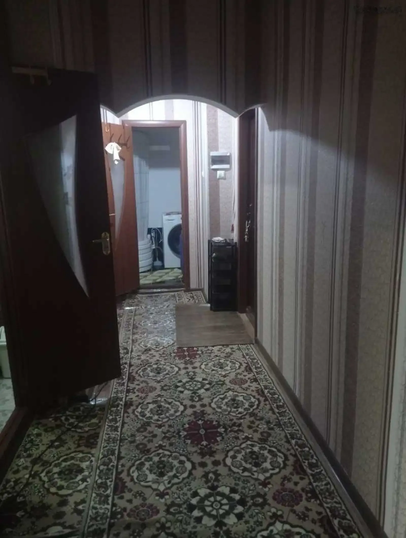 2-комн. квартира, 3 этаж, 58м², 18 микрорайон — миниатюра 11