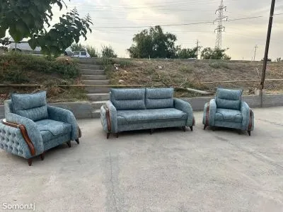 Диван с креслами