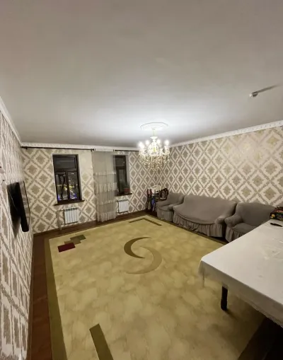 3-комн. квартира, 3 этаж, 120 м², И. Сомони (Медгородок)