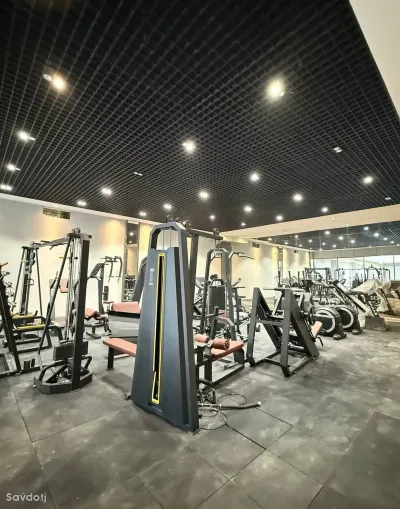 3-комн. квартира, 16 этаж, 108 м², Цирк — миниатюра 1