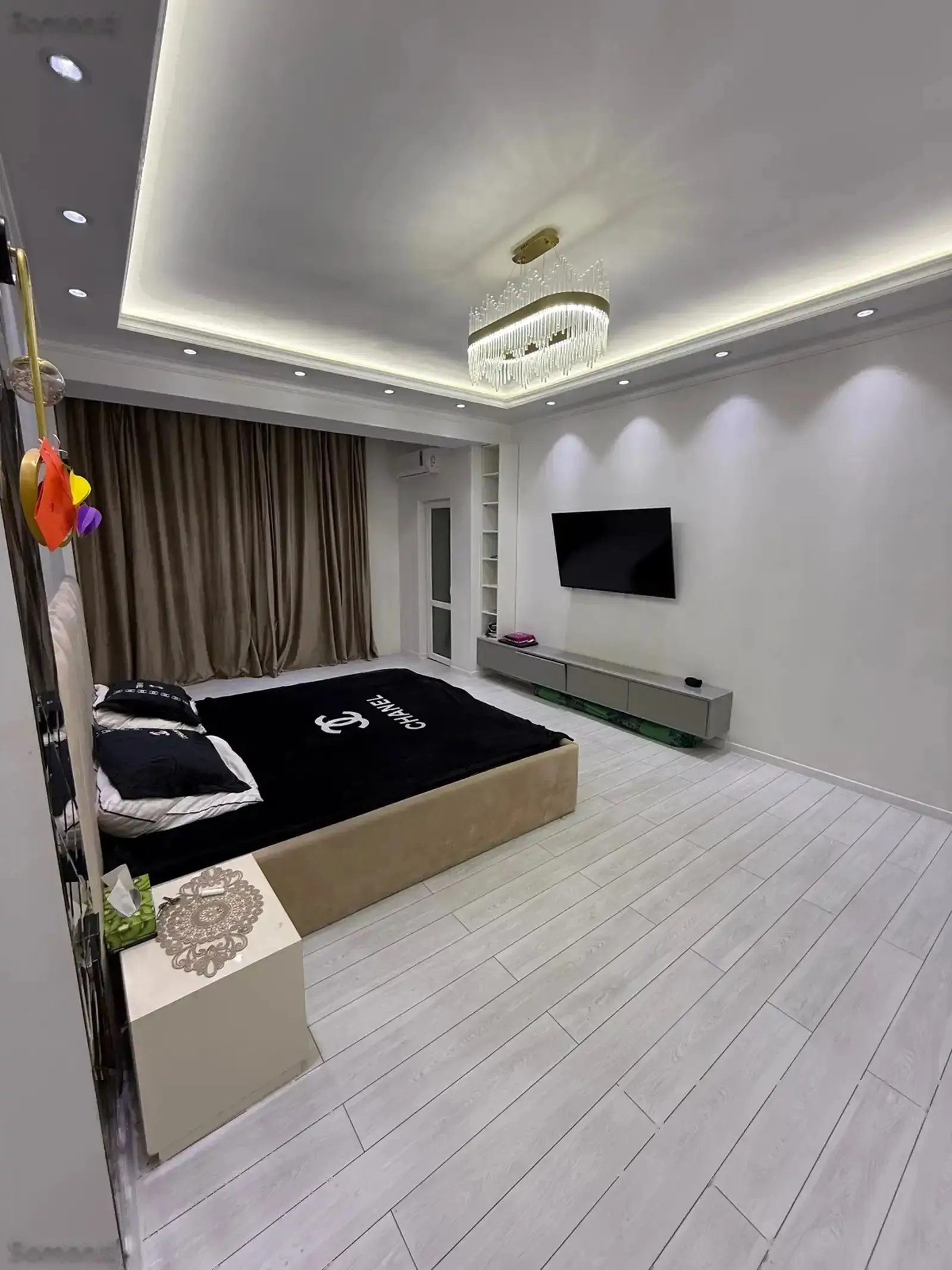 2-комн. квартира, 10 этаж, 96м², Овир — миниатюра 1