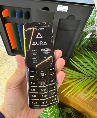 Novey Aura