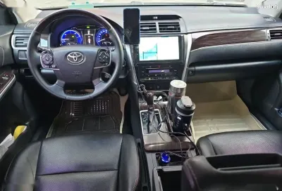 Toyota Camry, 2017