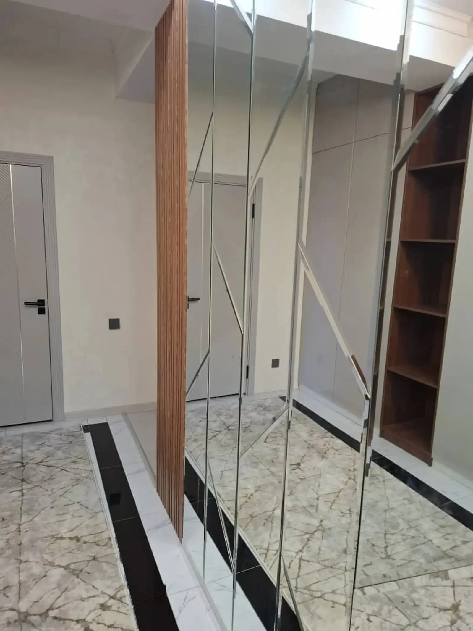 2-комн. квартира, 12 этаж, 70м², Светофор Аэропорт — миниатюра 6