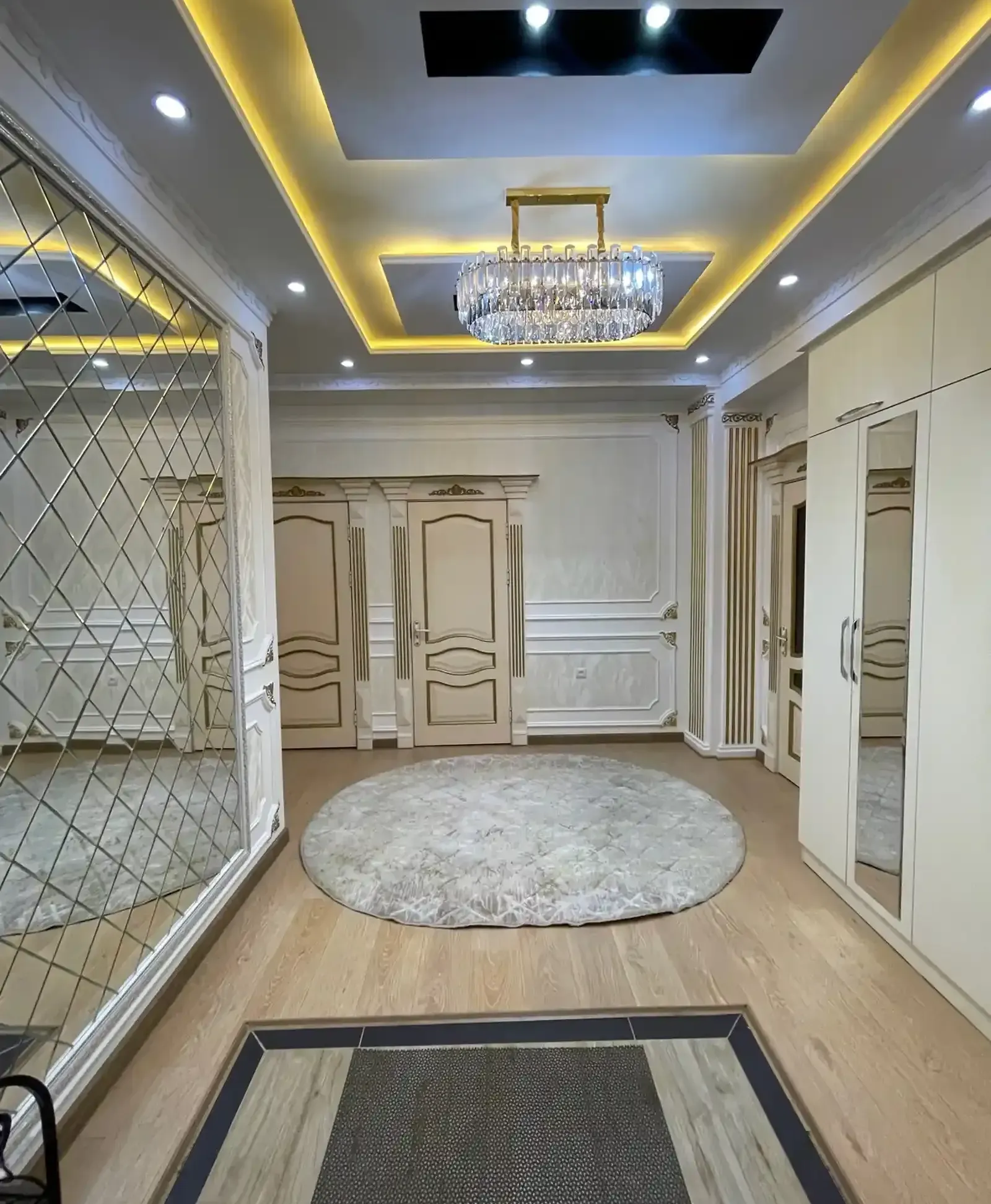 2-комн. квартира, 6 этаж, 75м², Поворот Аэропорта
