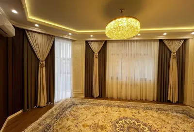 3-комн. квартира, 4 этаж, 93 м², Фирдавси — миниатюра 1