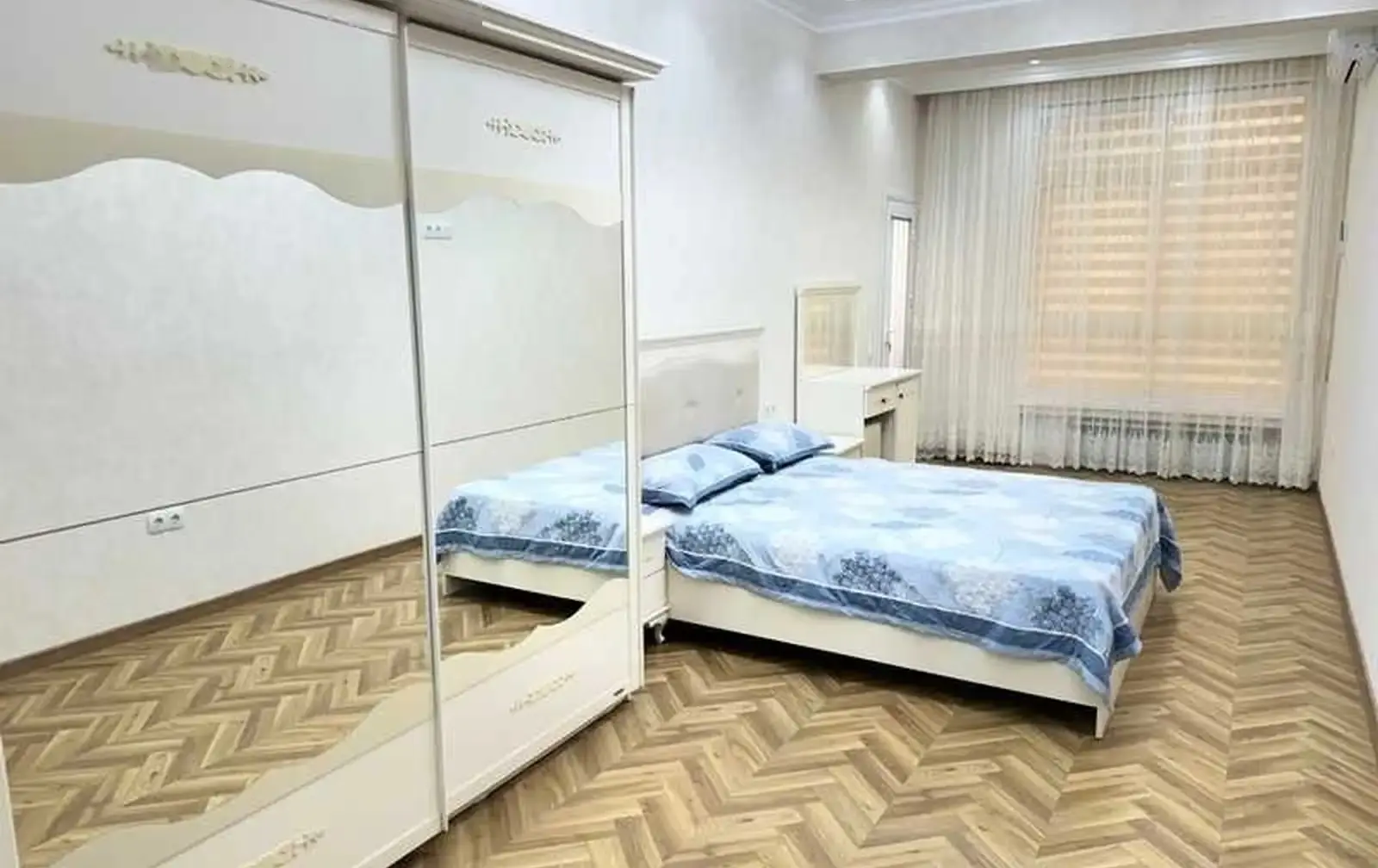 3-комн. квартира, 7 этаж, 100м², И.Сомони — миниатюра 2