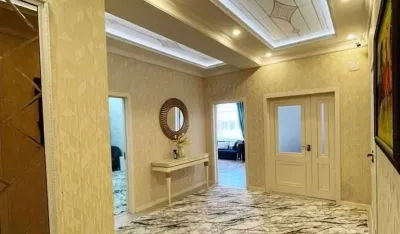 3-комн. квартира, 6 этаж, 107 м², 82 мкр,Chicken — миниатюра 1