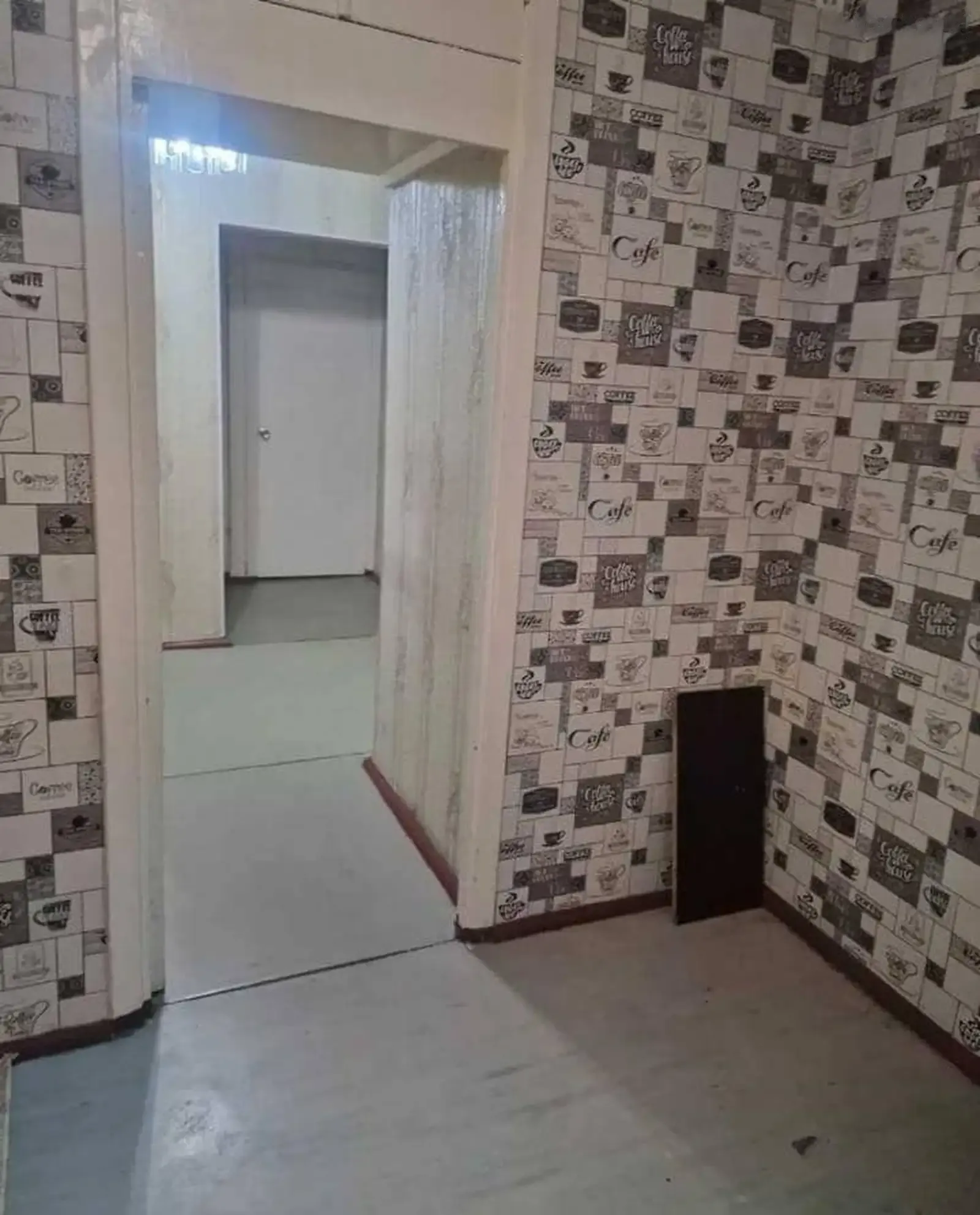 3-комн. квартира, 2 этаж, 55м², 19 микрорайон — миниатюра 5