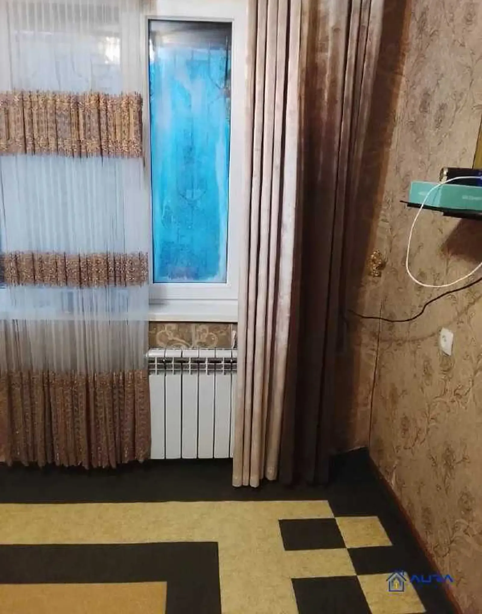 3-комн. квартира, 3 этаж, 54 м², Сино — миниатюра 5