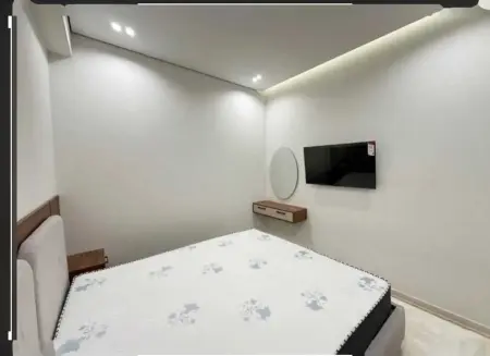 2-комн. квартира, 6 этаж, 47 м², 12 мкр — миниатюра 4