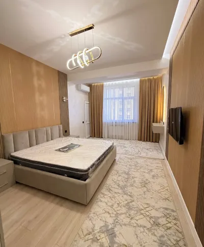 2-комн. квартира, 6 этаж, 77 м², Фирдавси, Молодежный — миниатюра 4