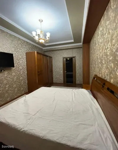 2-комн. квартира, 5 этаж, 85м², Сомони 8 март