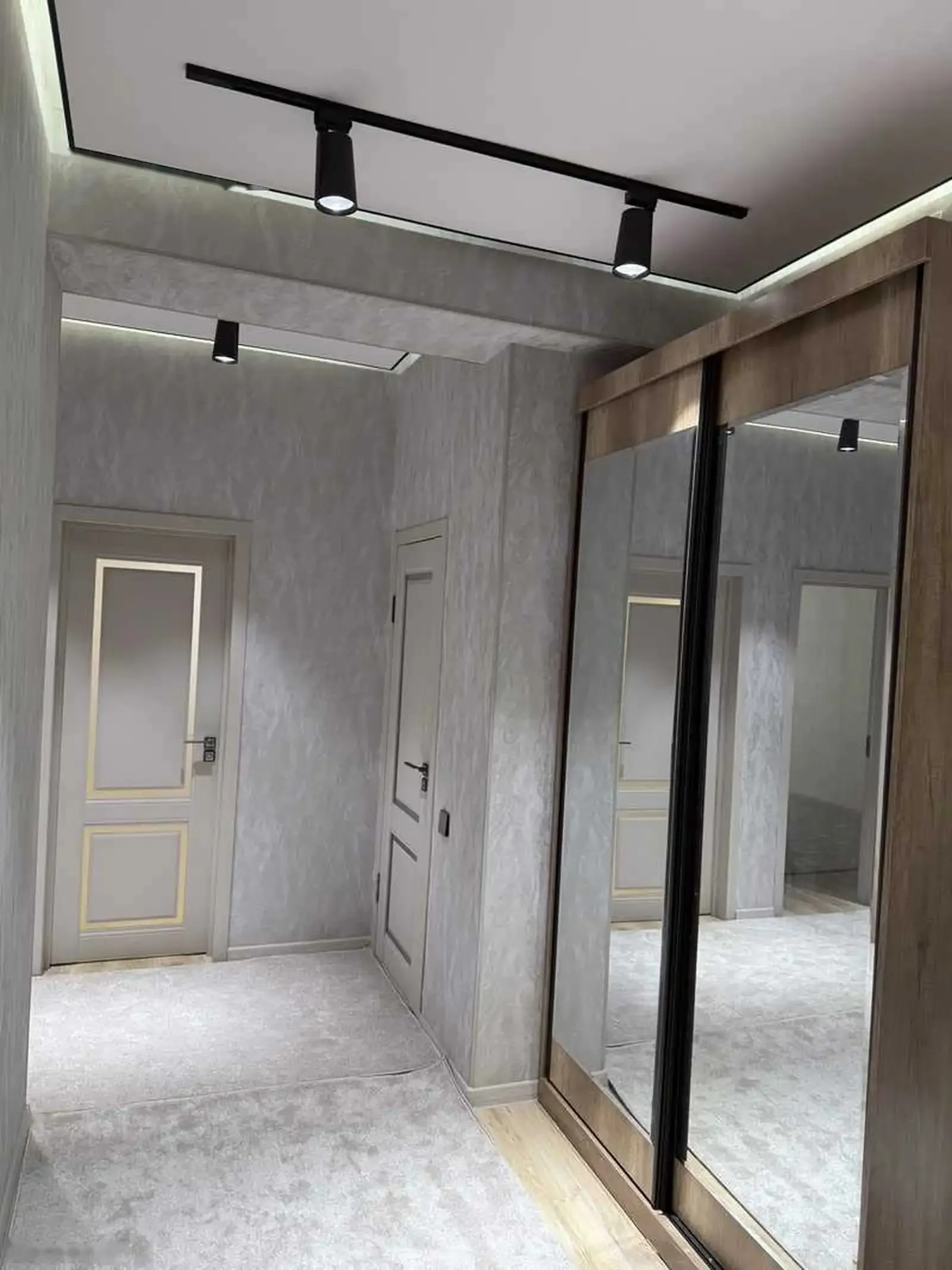 3-комн. квартира, 14 этаж, 110м², ОВИР — миниатюра 11