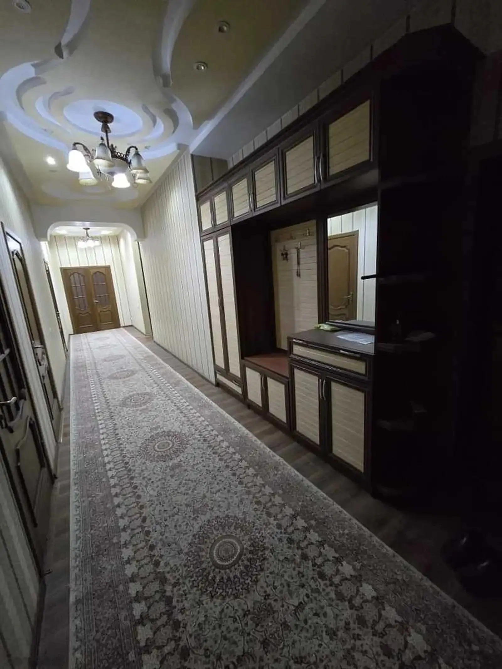 3-комн. квартира, 2 этаж, 130м², Кӯчаи Истравшан — миниатюра 1