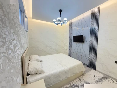 2-комн. квартира, 4 этаж, 59 м², 8 мкр — миниатюра 7