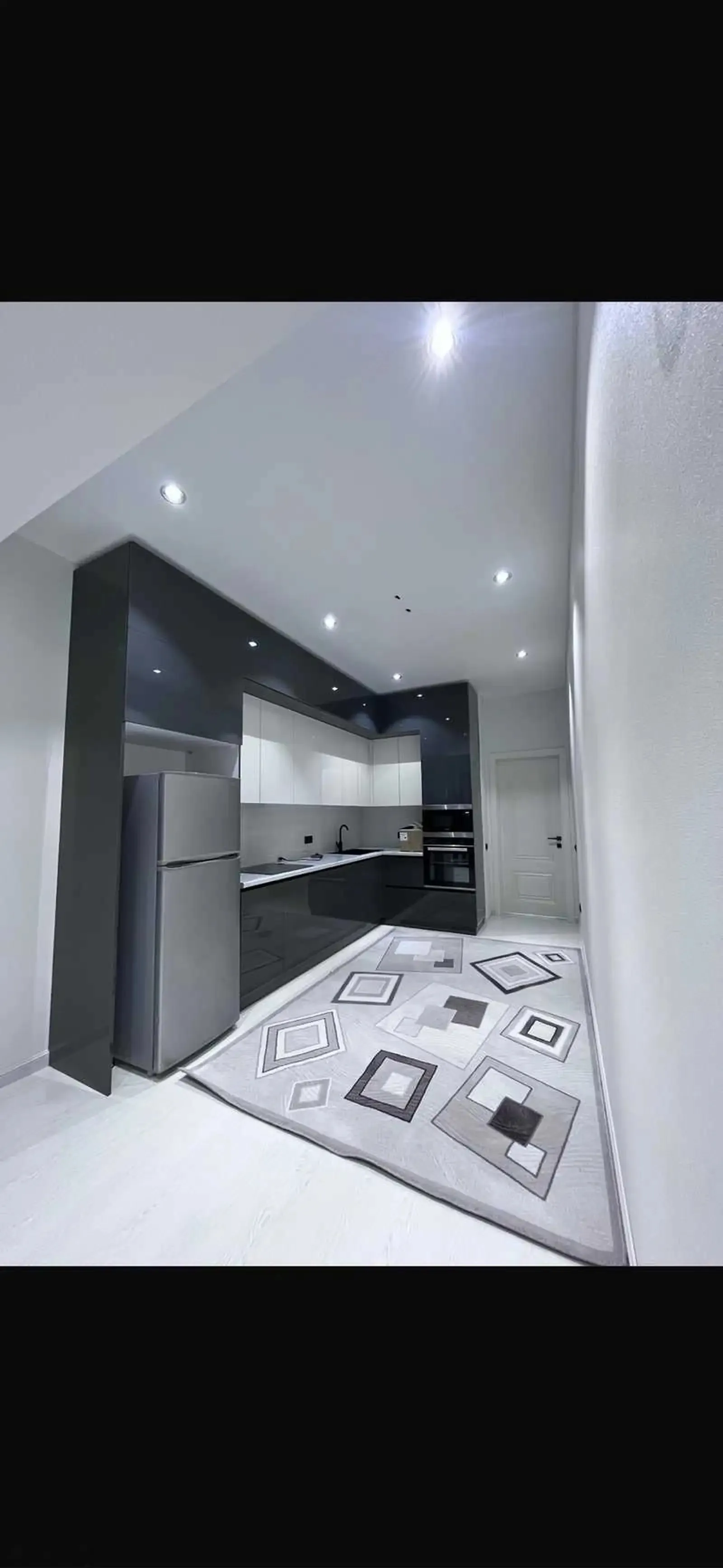 3-комн. квартира, 2 этаж, 100м², Сино — миниатюра 2