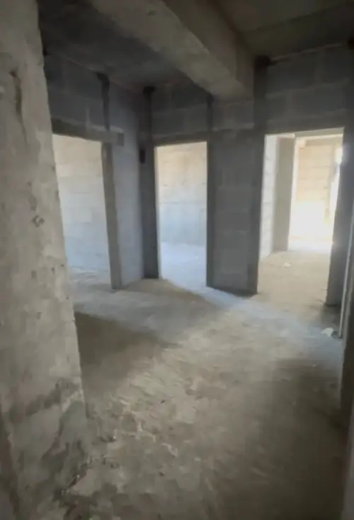 2-комн. квартира, 14 этаж, 85 м², И. Сомони — миниатюра 10
