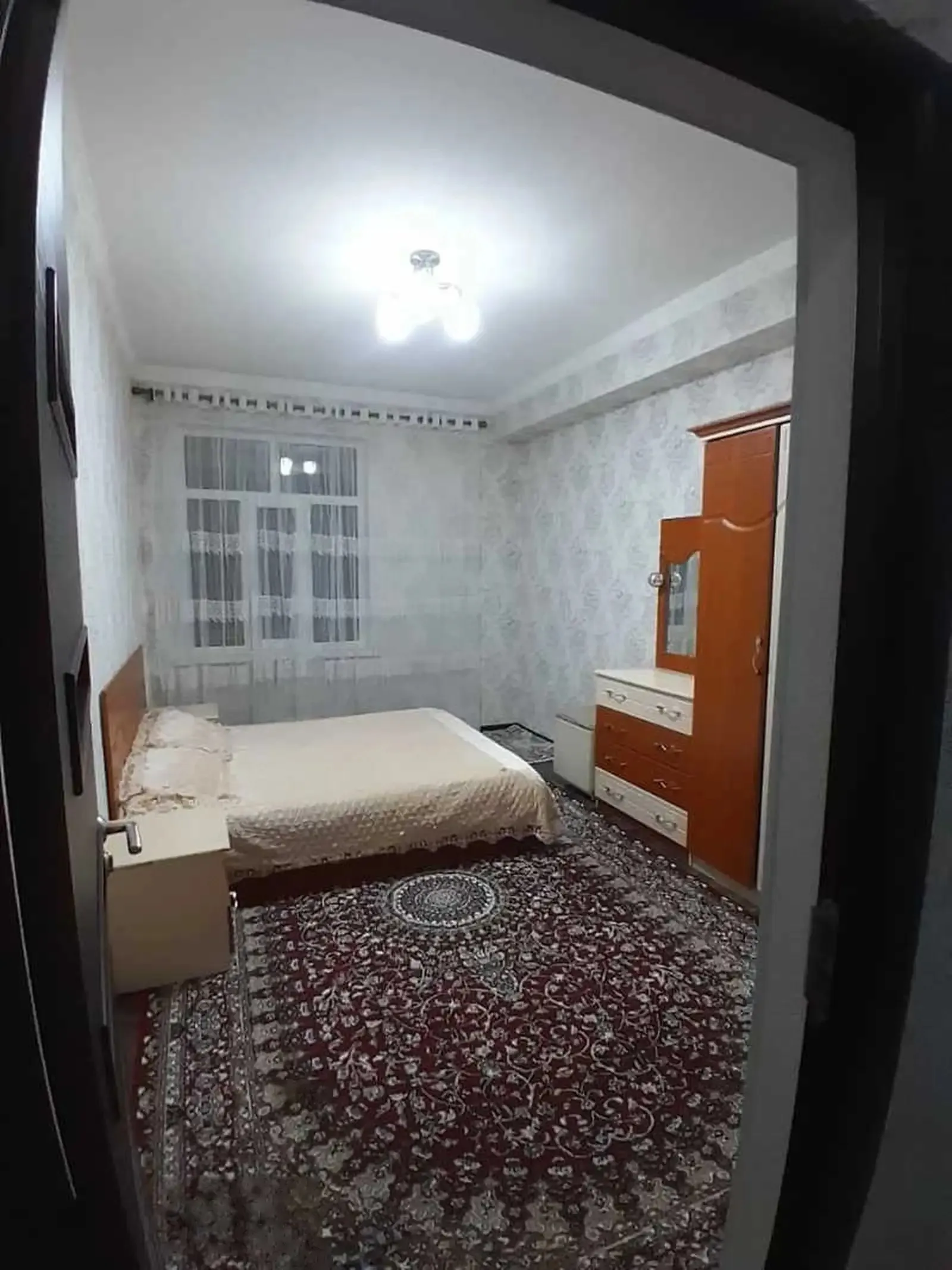 3-комн. квартира, 2 этаж, 100м², 91 мкр, садик Офтобак — миниатюра 1