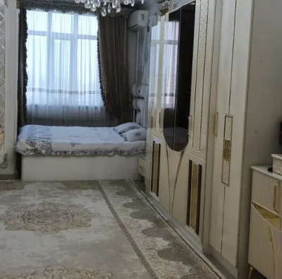 3-комн. квартира, 9 этаж, 96 м², Фирдавси — миниатюра 4
