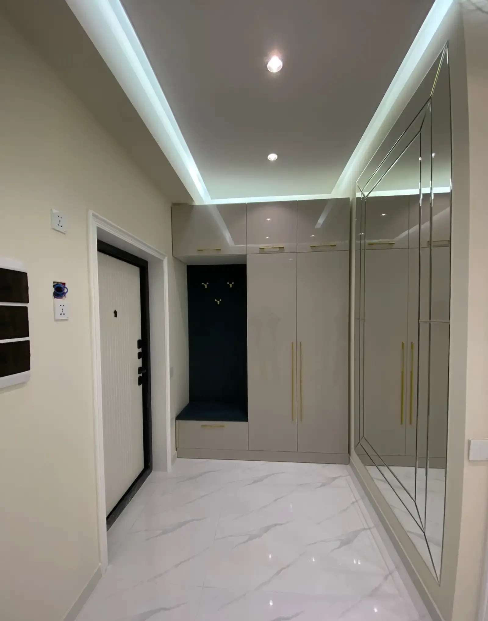 2-комн. квартира, 12 этаж, 66 м², Сино, 82 мкр