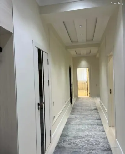 4-комн. квартира, 4 этаж, 120м², Сомони — миниатюра 1