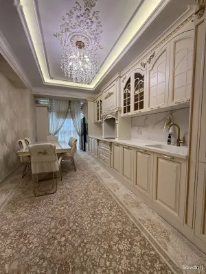 4-комн. квартира, 11 этаж, 220м², сомони