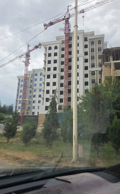 3-комн. квартира, 2 этаж, 121 м², Исмоили Сомони — миниатюра 1