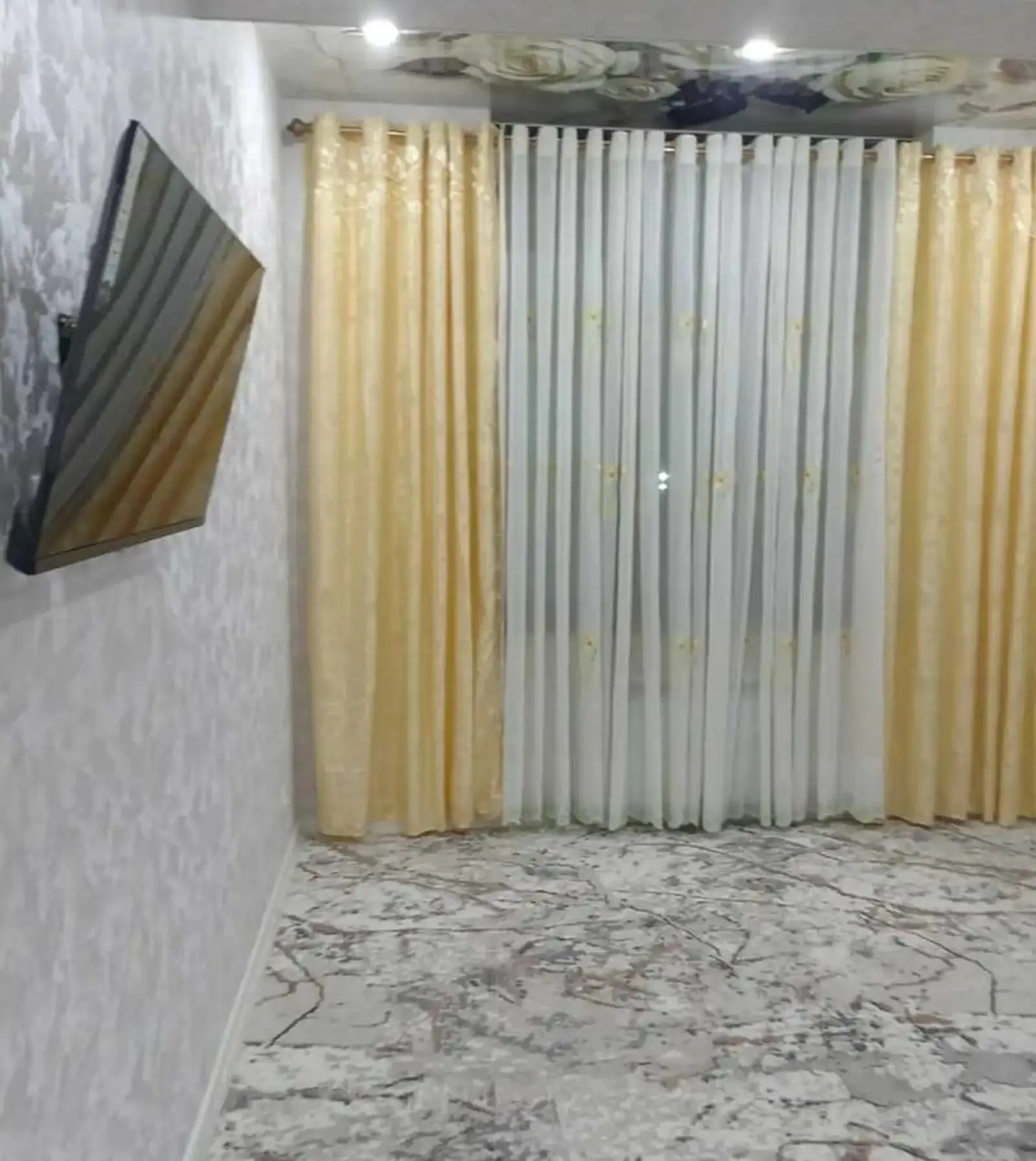 2-комн. квартира, 3 этаж, 43м², Сино — миниатюра 2