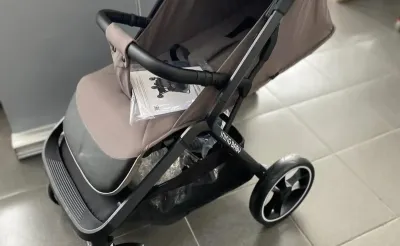 Прогулочная коляска Ining baby