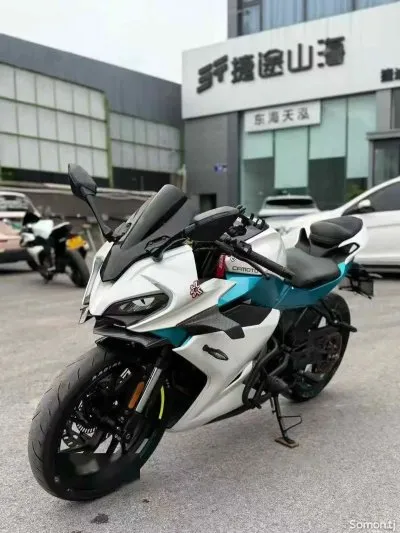 Мотоцикл CFMOTO SR — миниатюра 1