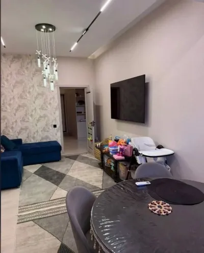 3-комн. квартира, 12 этаж, 102 м², И Сомони — миниатюра 2