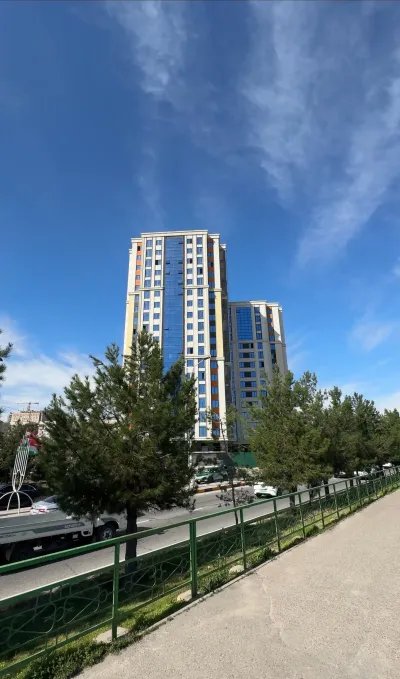3-комн. квартира, 9 этаж, 125 м², Фирдавси, Цирк