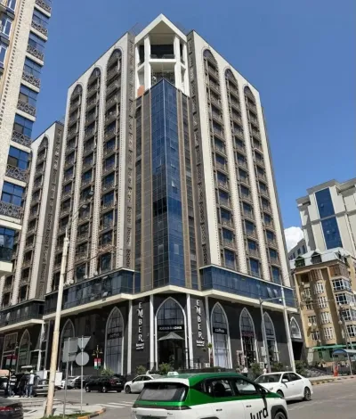 3-комн. квартира, 3 этаж, 97 м², Шохмансур Овир — миниатюра 1