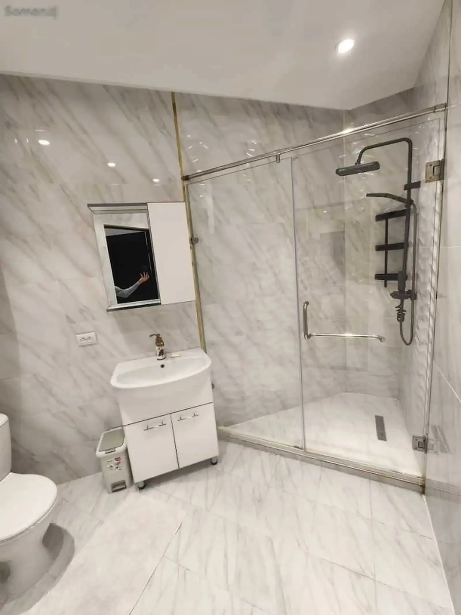 2-комн. квартира, 12 этаж, 70м², Повороти Аэропорт, 4 дома — миниатюра 5