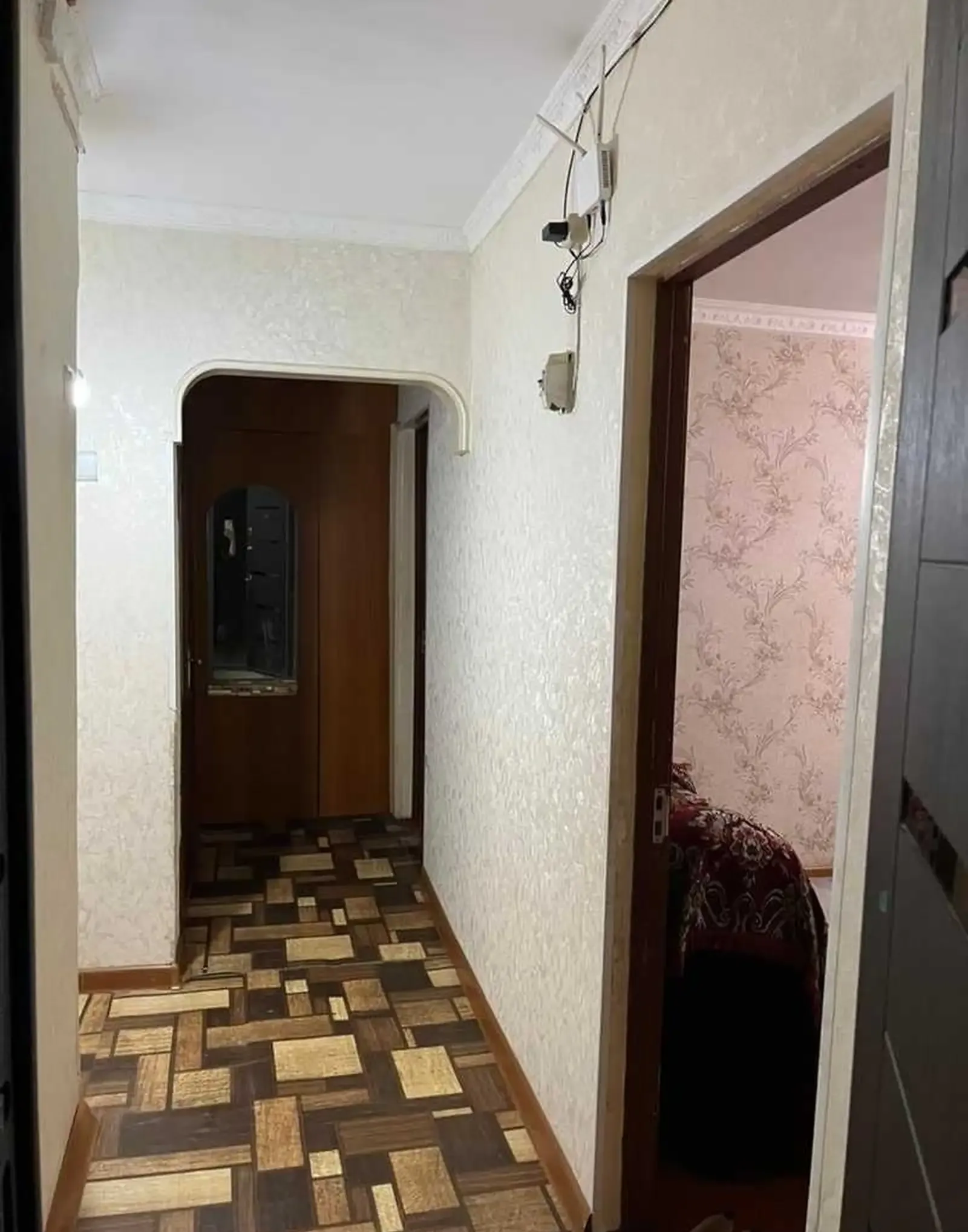 2-комн. квартира, 1 этаж, 80м², Борбат 78 — миниатюра 5