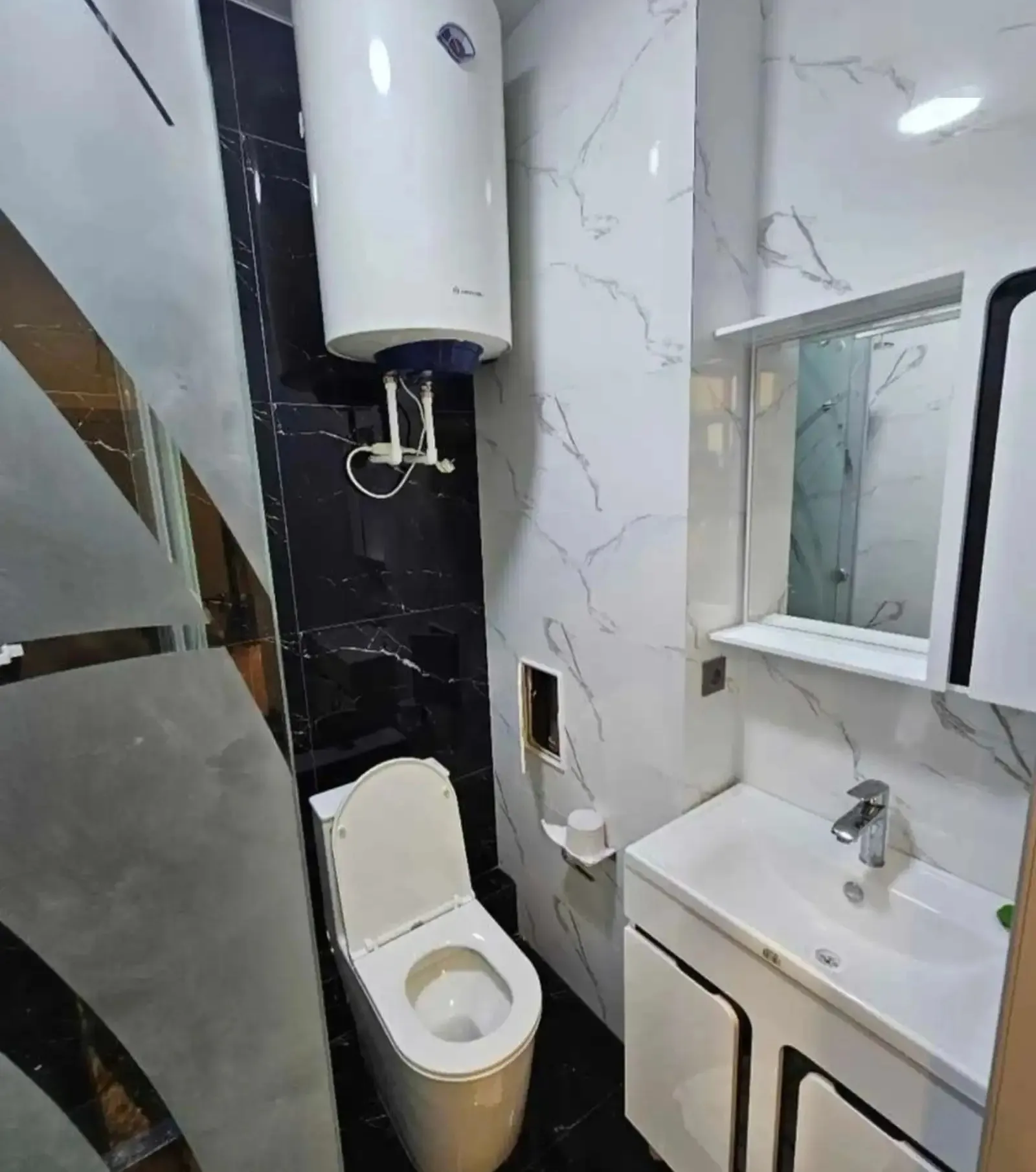 2-комн. квартира, 2 этаж, 70м², 13 мкр — миниатюра 9