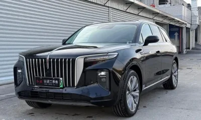 Hongqi E-HS9, 2025