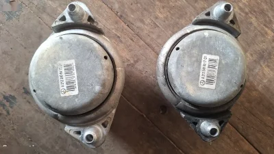 Подушка на Mercedes
