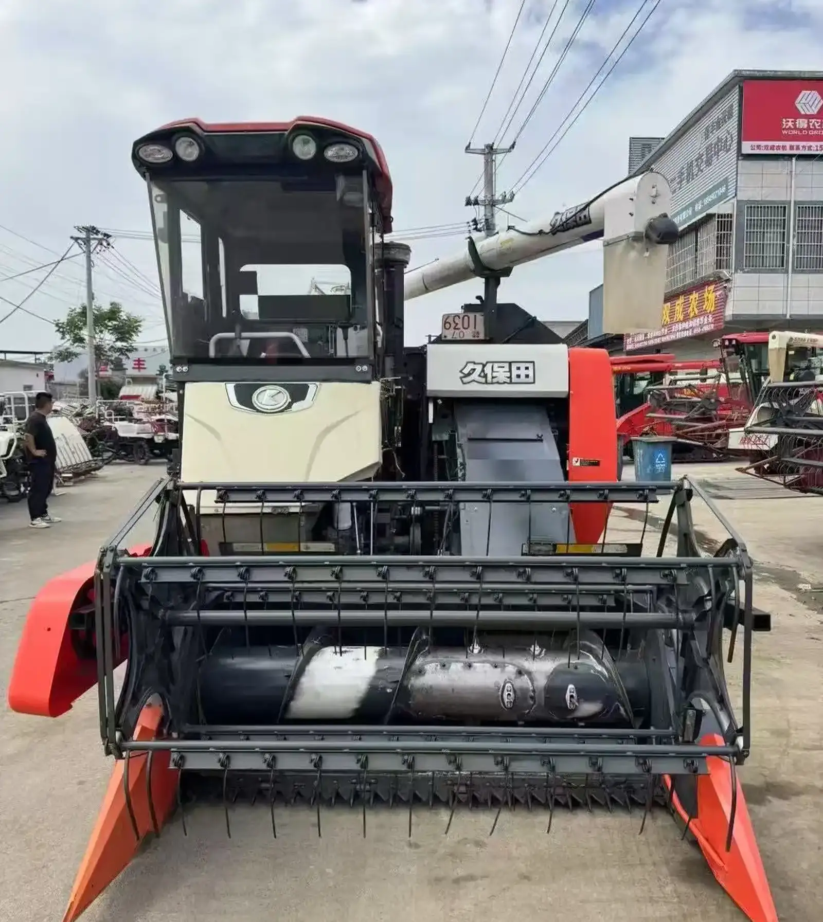 Комбайн Kubota CX100Q -S — миниатюра 1