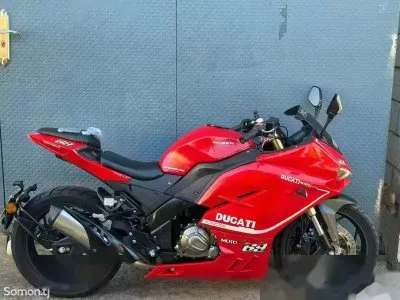 Мотоцикл Ducati 400 на заказ — миниатюра 1
