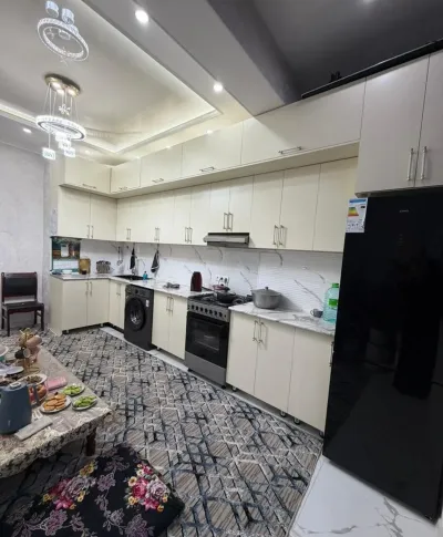 3-комн. квартира, 4 этаж, 81 м², Шохмансур