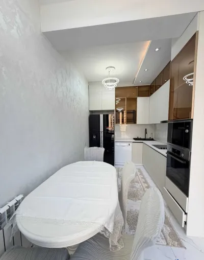 3-комн. квартира, 6 этаж, 104м², Сино 82мкр — миниатюра 9