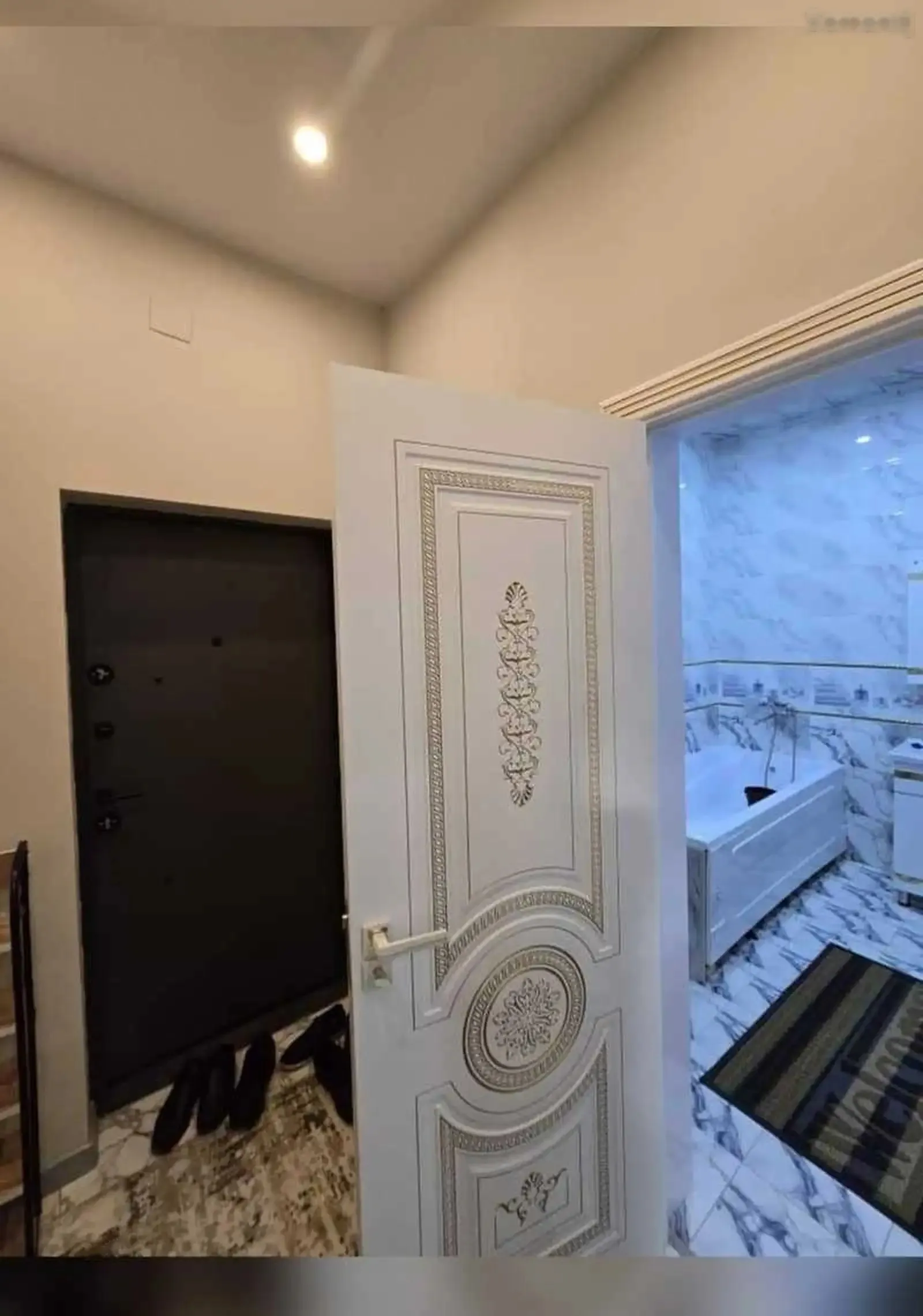 2-комн. квартира, 12 этаж, 70м², калцивой — миниатюра 6