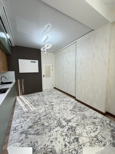2-комн. квартира, 10 этаж, 60 м², Гулистон — миниатюра 8