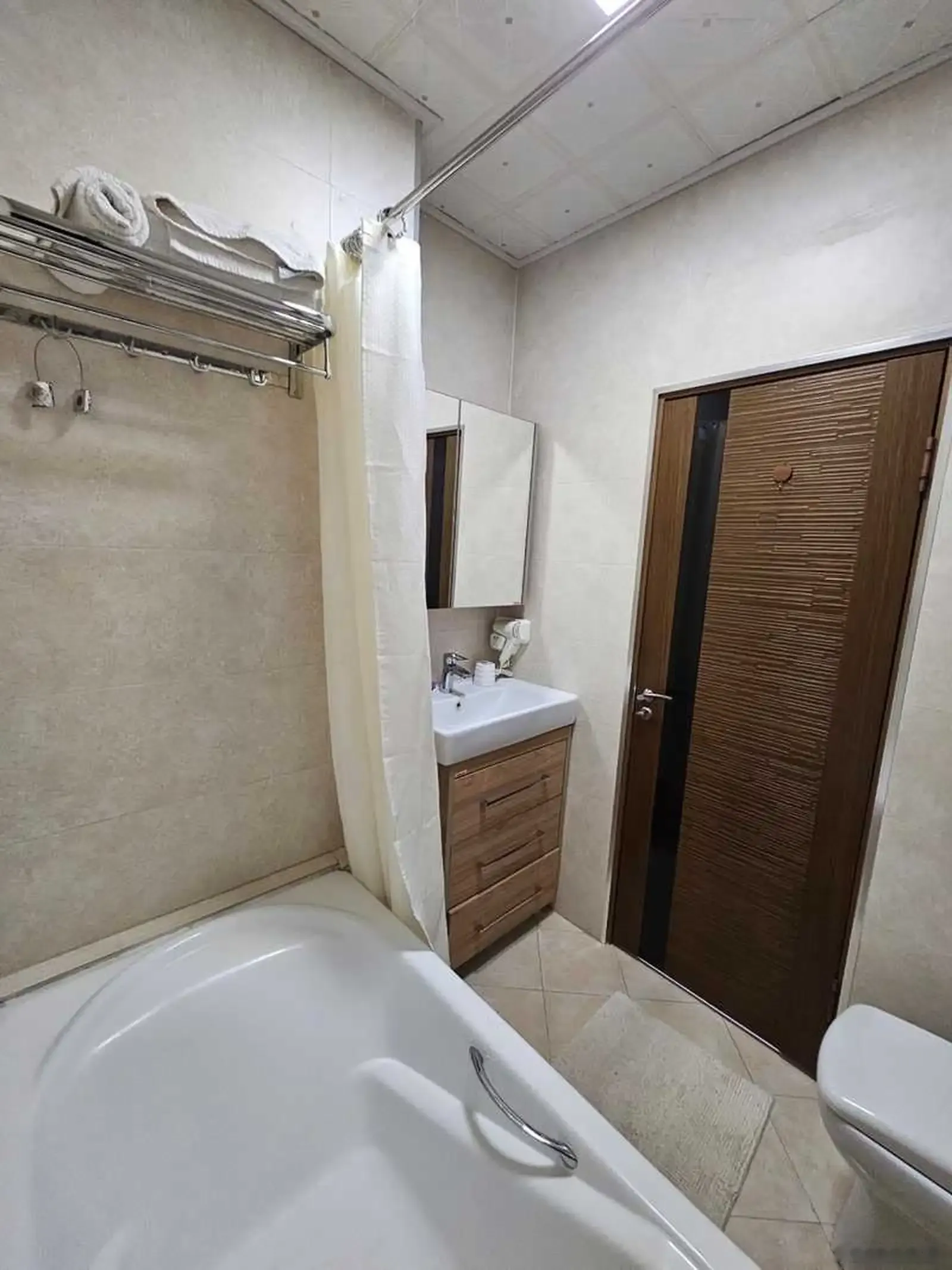 3-комн. квартира, 10 этаж, 120м², Садбарг, Вайкики