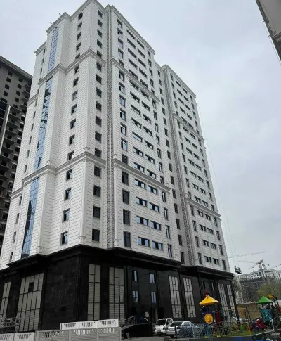 2-комн. квартира, 18 этаж, 52 м², Шохмансур — миниатюра 1