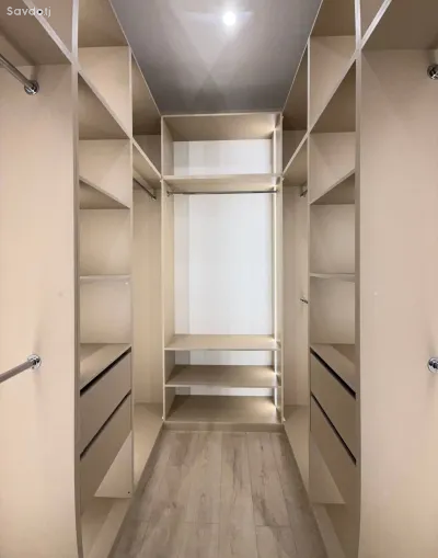 4-комн. квартира, 3 этаж, 215 м², И.Сомони