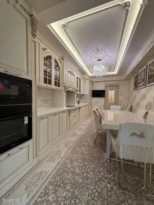 4-комн. квартира, 11 этаж, 220м², сомони